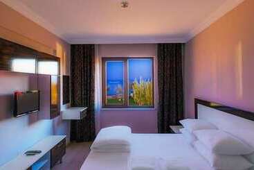 Jura Hotels Altinoluk Thermal