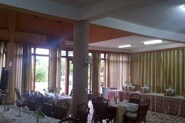 هتل Ngurdoto Mountain Lodge