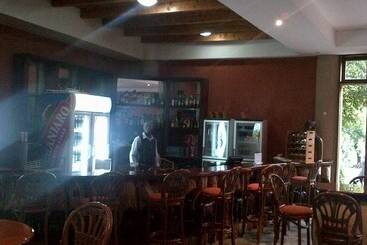 هتل Ngurdoto Mountain Lodge
