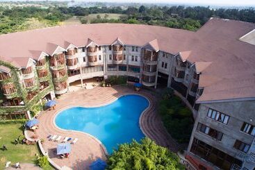هتل Ngurdoto Mountain Lodge