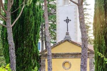هتل Villa Moris