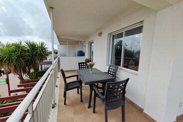 Apartamentos Gandía Primera Línea de Playa 3000
