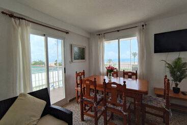 Apartamentos Gandía Primera Línea de Playa 3000