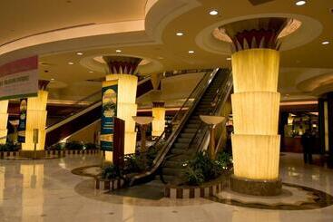 هتل Bally S Shreveport Casino &