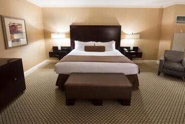 هتل Bally S Shreveport Casino &