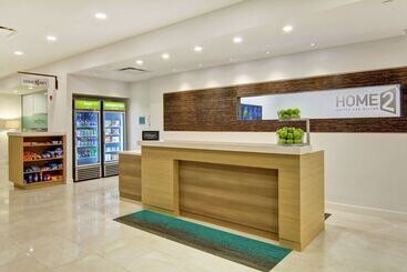هتل Home2 Suites By Hilton Montreal Dorval