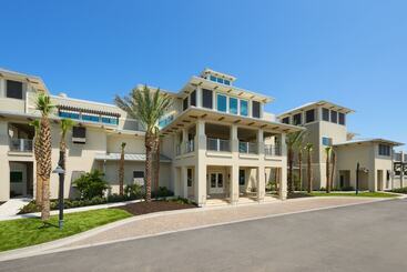 هتل Jekyll Ocean Club Resort