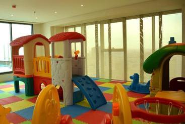 هتل Juffair Avenue Suites