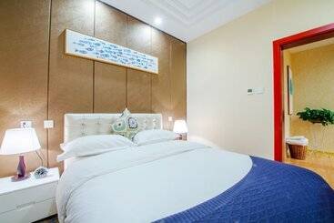 هتل Skylini Seaview Holiday Inn Dali