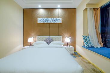 هتل Skylini Seaview Holiday Inn Dali