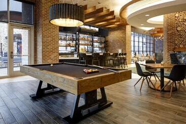 Archer Hotel Boston/burlington