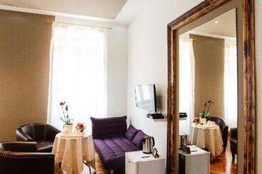 酒店 City Center Rooms