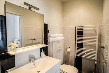 酒店 City Center Rooms