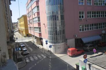 酒店 City Center Rooms