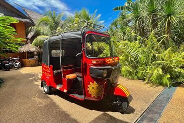 هتل Coco Grove Beach Resort, Siquijor Island