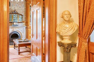 هتل Galena Inn Formerly Victorian Mansion