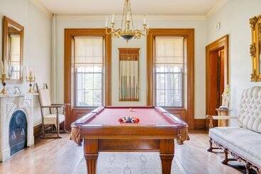 هتل Galena Inn Formerly Victorian Mansion