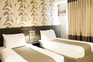 Gt Hotel Jaro