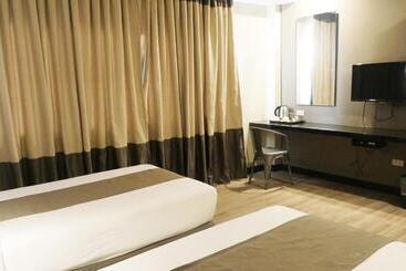 Gt Hotel Jaro