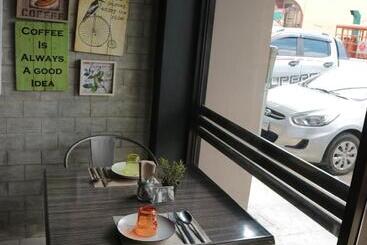 Gt Hotel Jaro