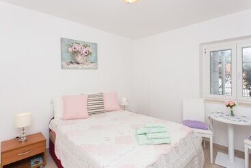 هتل Guest House Cuk