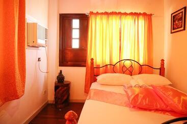 هتل Isla Bonita Beach Resort