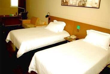 هتل Jinjiang Inn Shenyang Middle Street Pedestrain