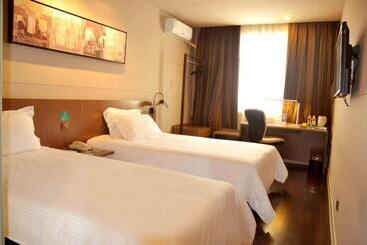 هتل Jinjiang Inn Shenyang Middle Street Pedestrain
