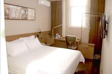 هتل Jinjiang Inn Shenyang Middle Street Pedestrain