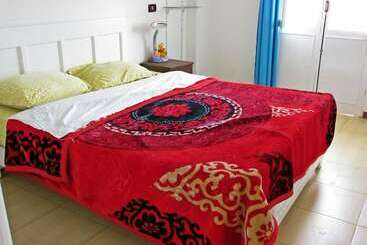 هتل Luxor Guest House