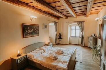 هتل Resla Residence I, Ii