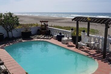 هتل San Juan Treasure Resort