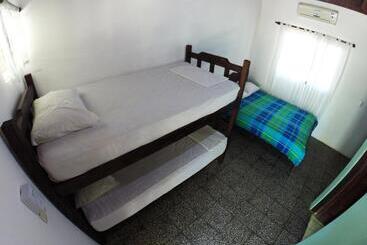 هتل Tsunami Hostel