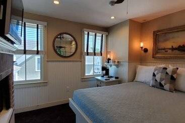 هتل White Porch Inn