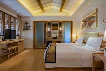 Ivy Garden Hotels & Resorts   Lijiang Henghehao
