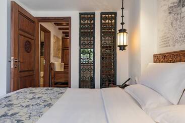 Ivy Garden Hotels & Resorts   Lijiang Henghehao