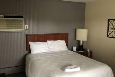 The Walpole Motel