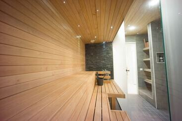 Capsule Hotel Ibedcity