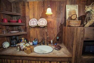 هتل 7f Lodge