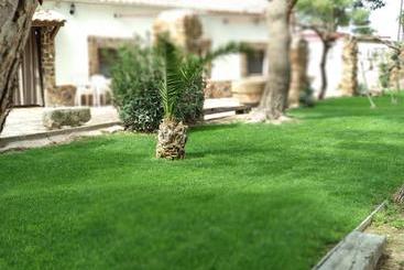 هتل Casa Rural Las Caleras