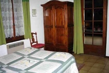 هتل Chambres D Hotes Aux Trois Sources