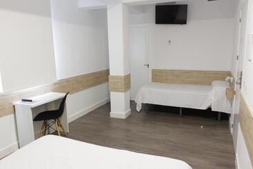 هتل Deluxe Hostels & Suites Merida