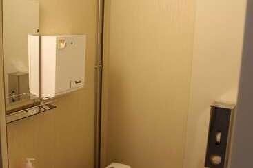 هتل Guesthouse  Kuin Kotonaan