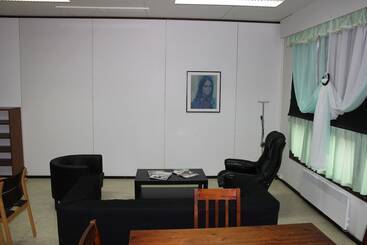 هتل Guesthouse  Kuin Kotonaan