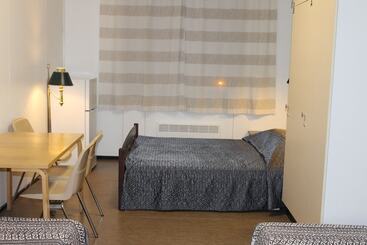 هتل Guesthouse  Kuin Kotonaan