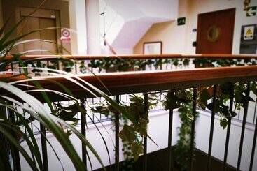 هتل Hostal Casa Nautilus