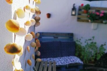 هتل Hostal Casa Nautilus