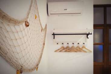هتل Hostal Casa Nautilus