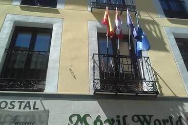 هتل Hostal Dona Juana
