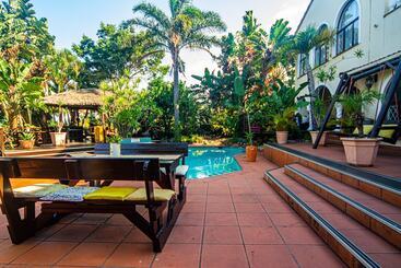 هتل La Loggia B&b
